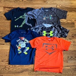 Under Armour Kids Short Sleeve Tees (lot of 5)